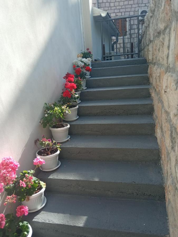 Apartment Rosic Perast Eksteriør billede