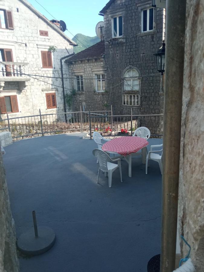 Apartment Rosic Perast Eksteriør billede