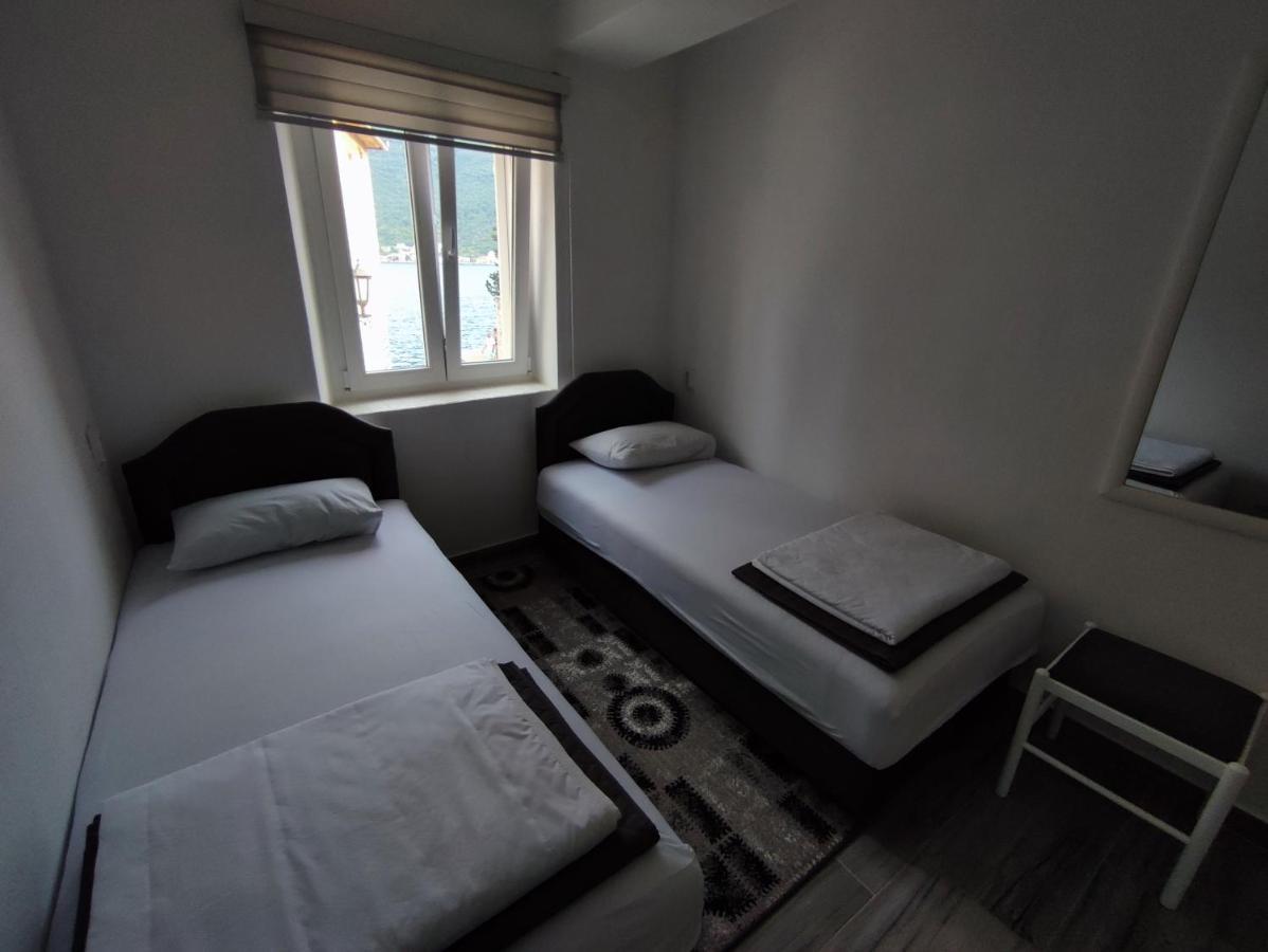Apartment Rosic Perast Eksteriør billede