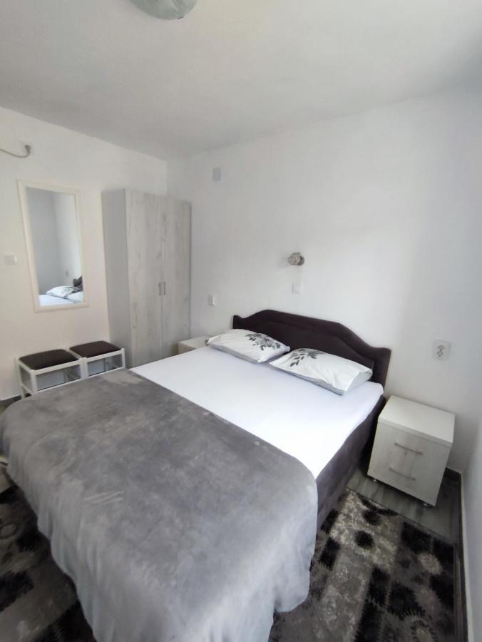 Apartment Rosic Perast Eksteriør billede