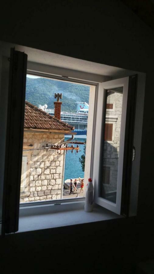 Apartment Rosic Perast Eksteriør billede